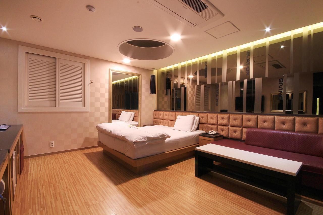 Khan Motel Тэгу Экстерьер фото